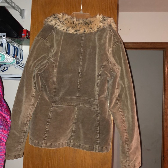 Fuzz jacket - Picture 2 of 2